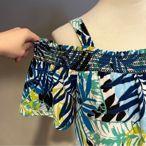 Rose & Olive Tropical Print Off-Shoulder mini Dress size medium - Picture 3 of 13